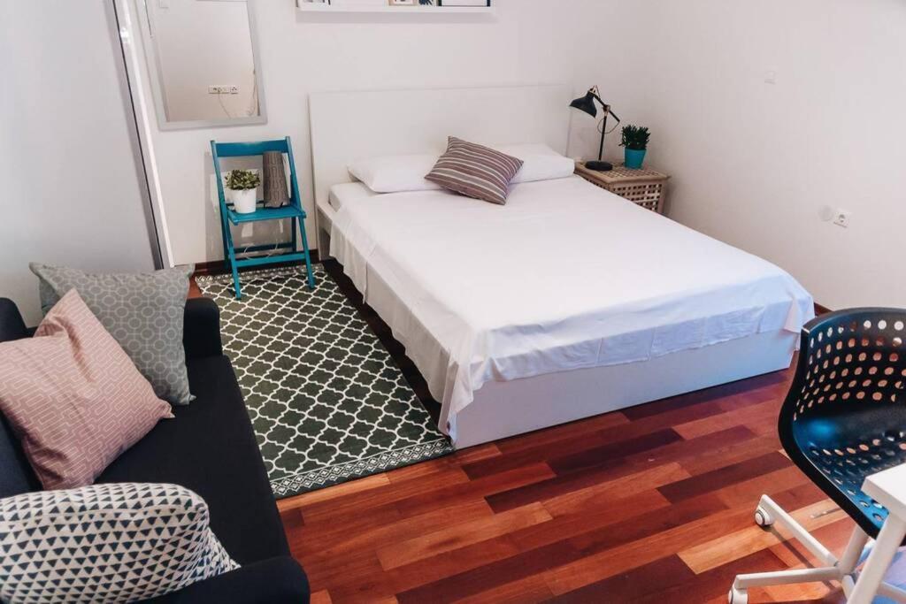 Cosy Apartment In A Quiet Neighborhood ซาดาร์ ภายนอก รูปภาพ